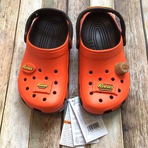 NWT Crocs Reese’s Limited Edition Classic Clog K